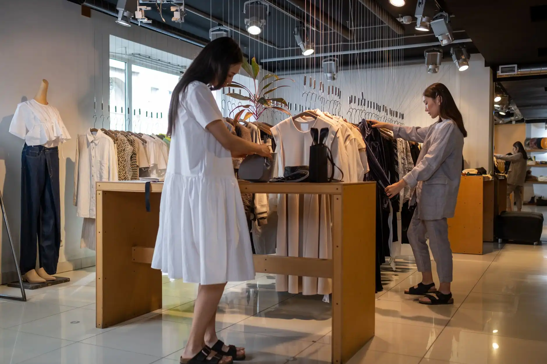 企业发展管理咨询在西南区域的应用趋势与实务