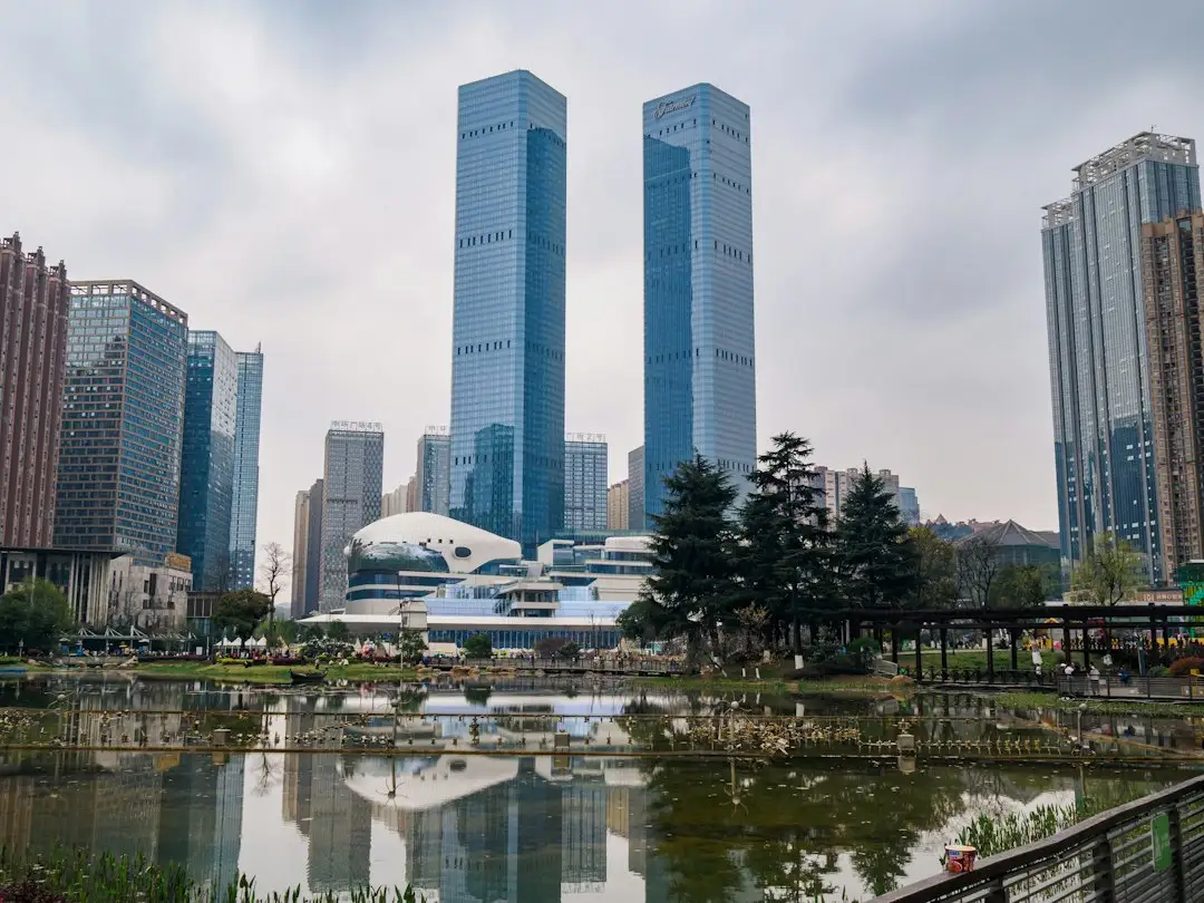 贵州企业发展与商业运营服务趋势：权力发展如何助力成长型企业规范扩张正文配图 2